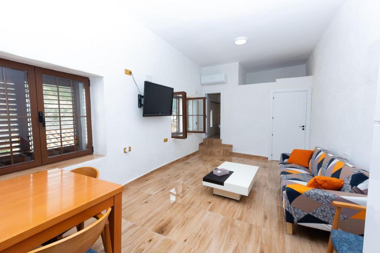 Casas Rurales Sagasta Alcala del Jucar Bagian luar foto